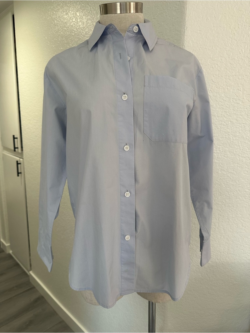 Jenni Kayne Light Blue Women’s Button-Up Dress Shirt